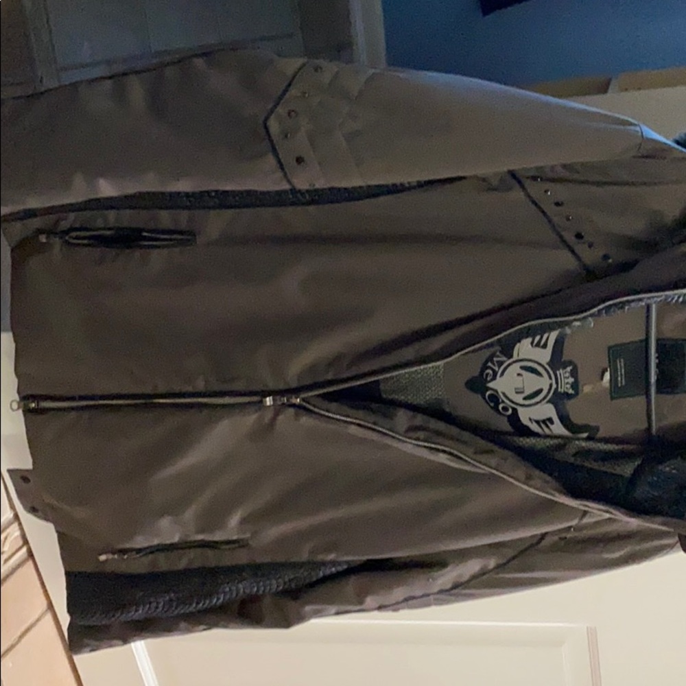 Ski jacket